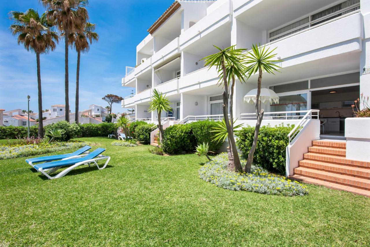 Frontline Beach Apartment Miraflores Sitio de Calahonda Eksteriør billede