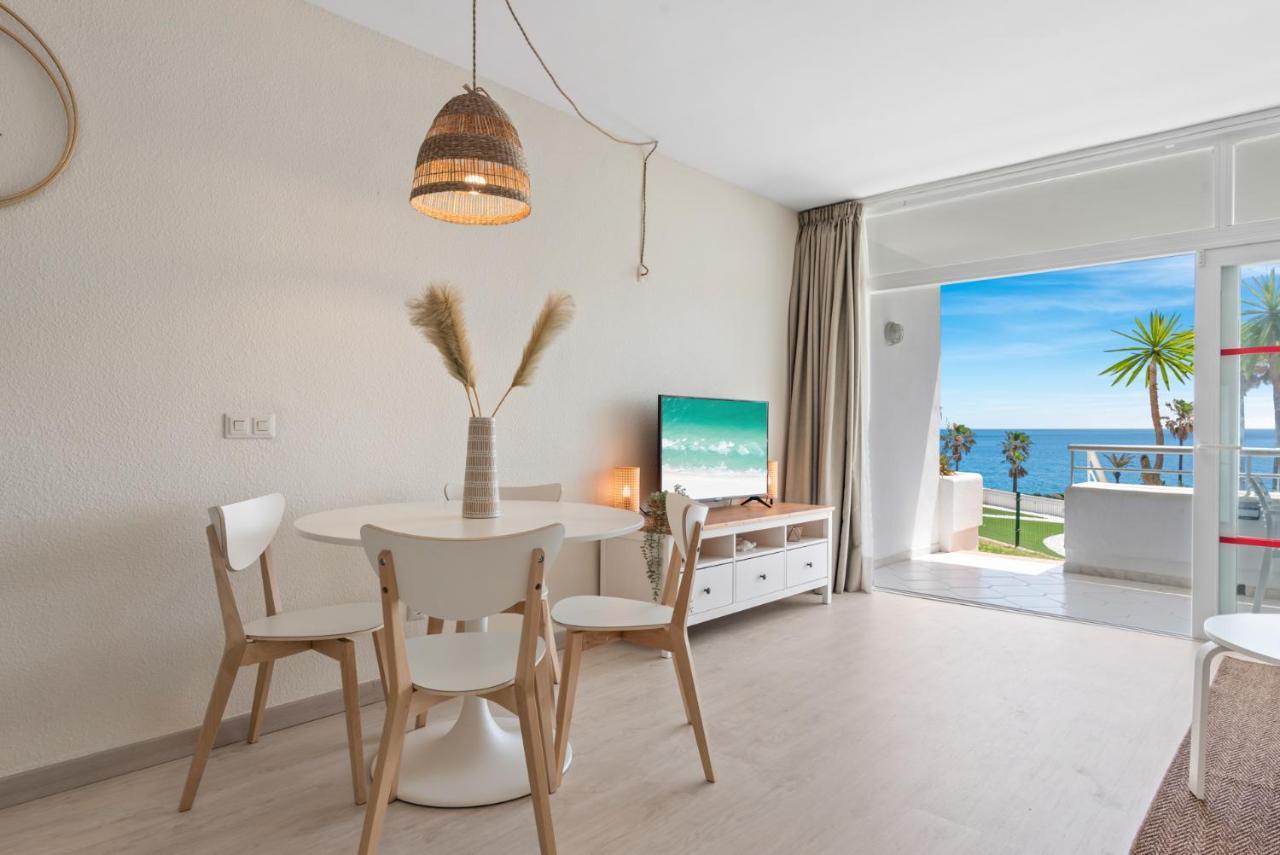 Frontline Beach Apartment Miraflores Sitio de Calahonda Eksteriør billede